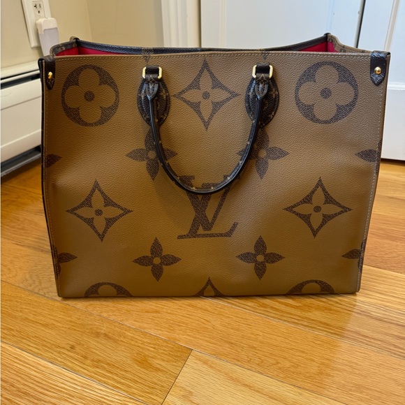 Louis Vuitton On The Go GM - Picture 3 of 8